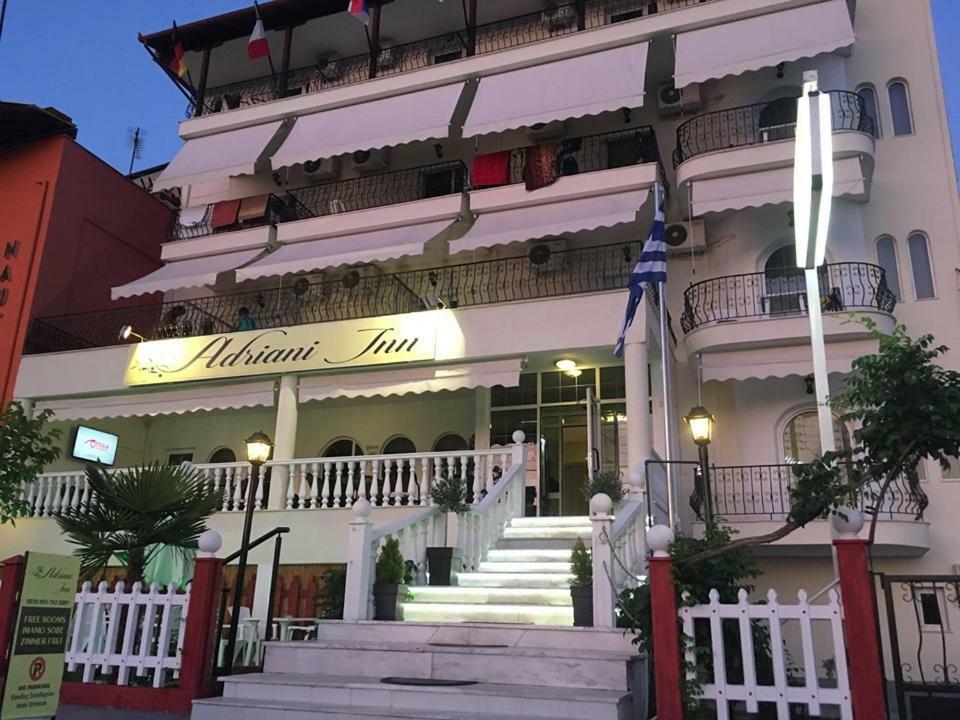 Adriani Inn Paralia Katerinis Exterior photo